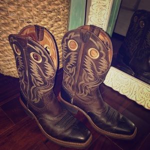 Men’s ARIAT Roughstock Western Boots